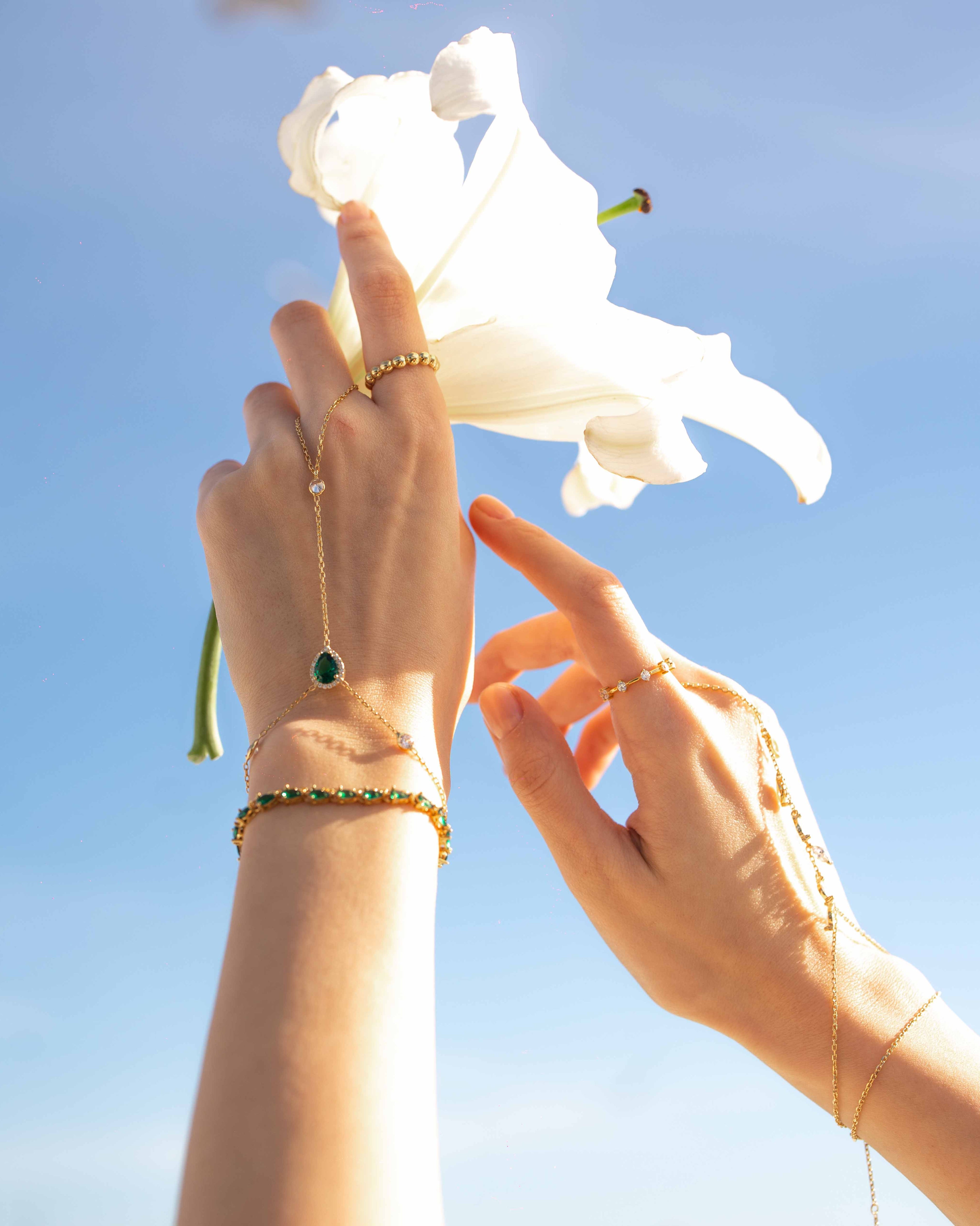 Emeraldia Handkette