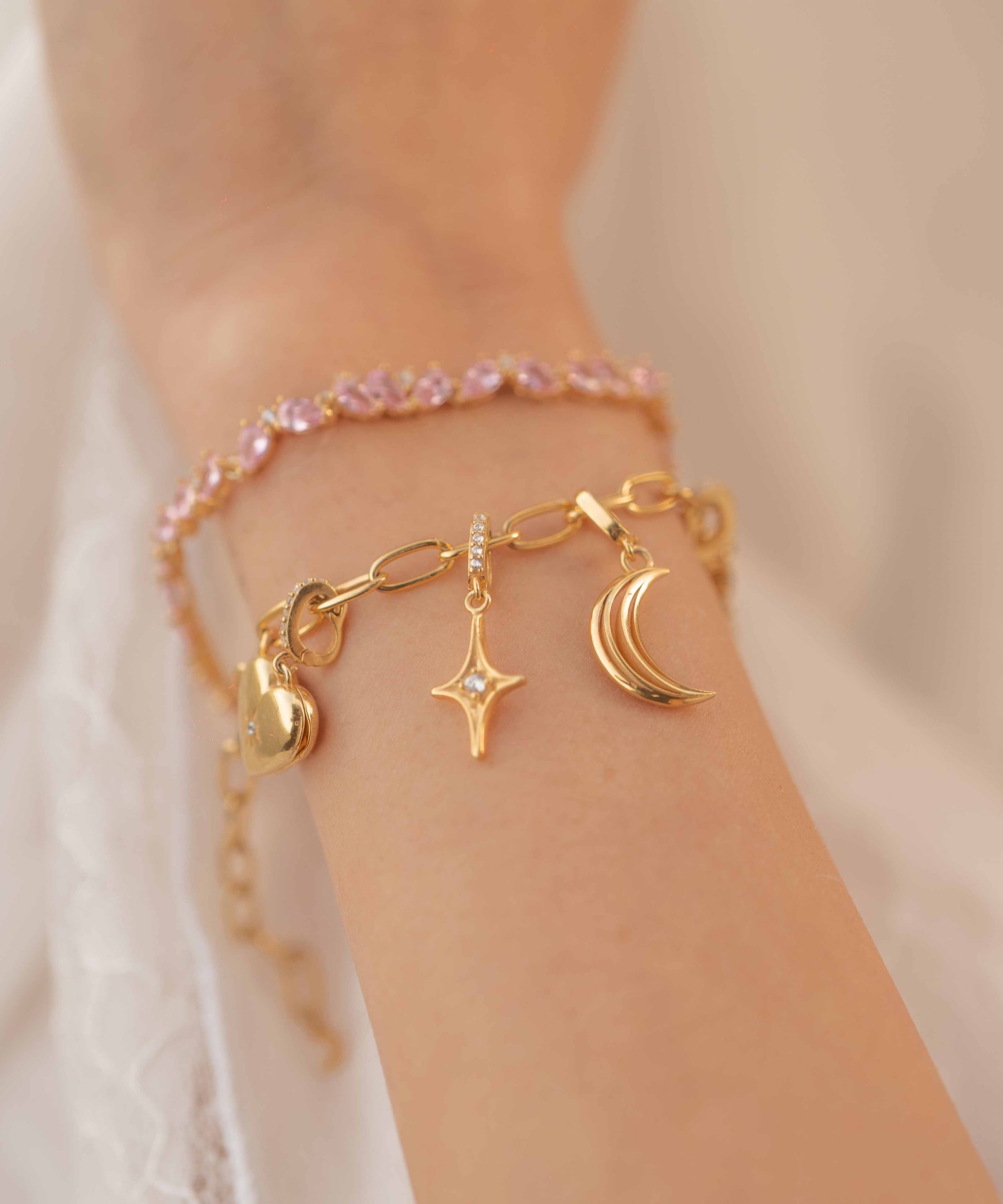 Charm Armband